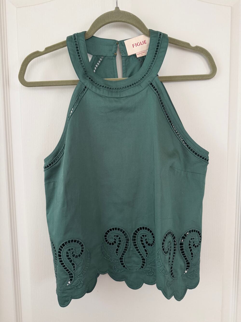 New Figue Green Paisley Embroidered Sleeveless Top Scallop Hem Size S